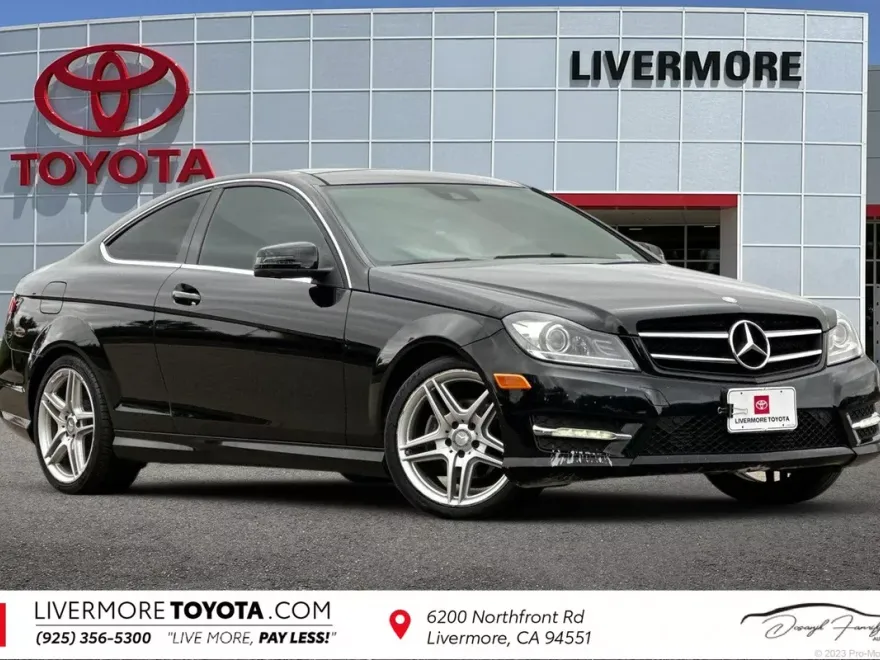 2015 Mercedes Benz C 250 photo 1