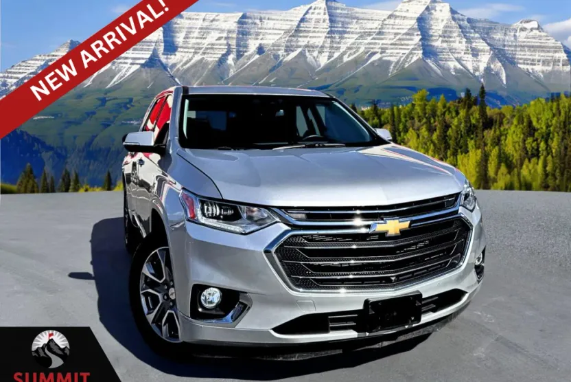2021 Chevrolet Traverse Premier photo 1