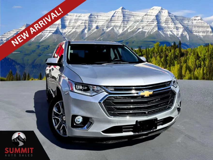 2021 Chevrolet Traverse Premier photo 1