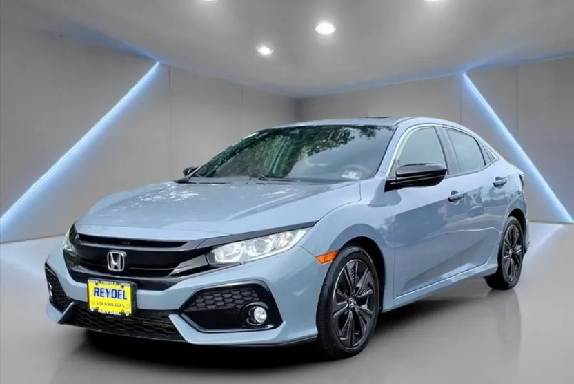 2019 Honda Civic EX photo 1