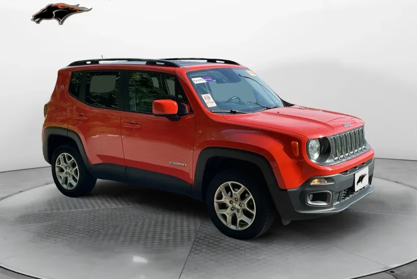 2017 Jeep Renegade Latitude North Edition photo 1