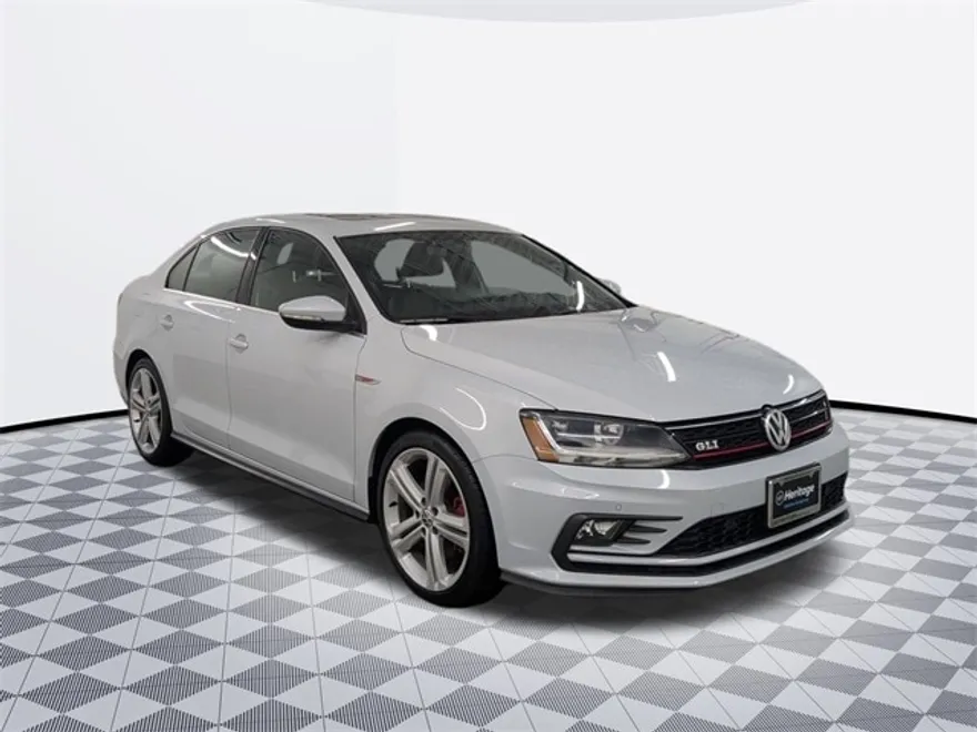 2017 Volkswagen Jetta GLI GLS photo 1
