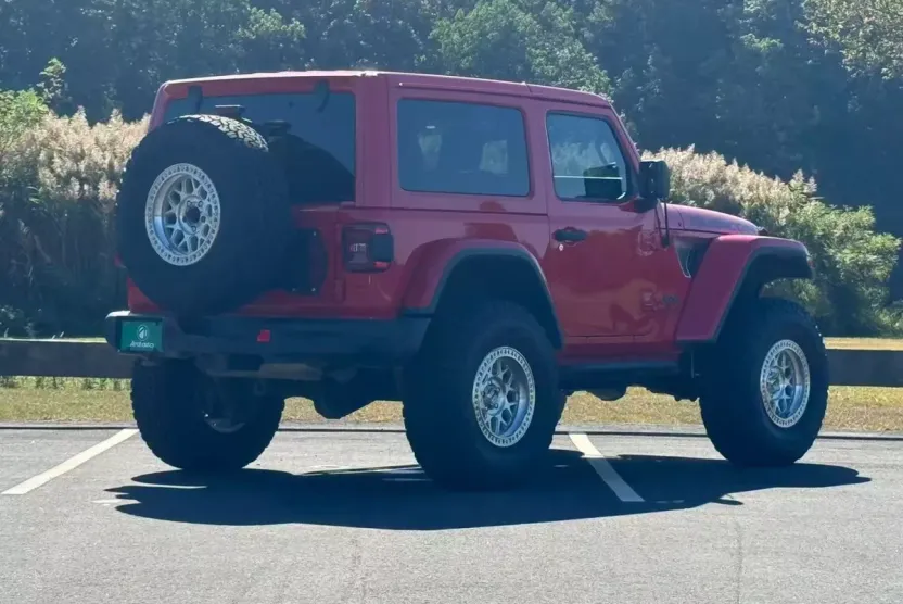 2018 Jeep Wrangler Rubicon Sport photo 1