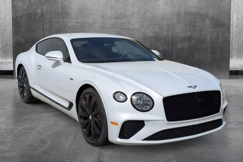 2024 Bentley Continental GT V8 photo 1