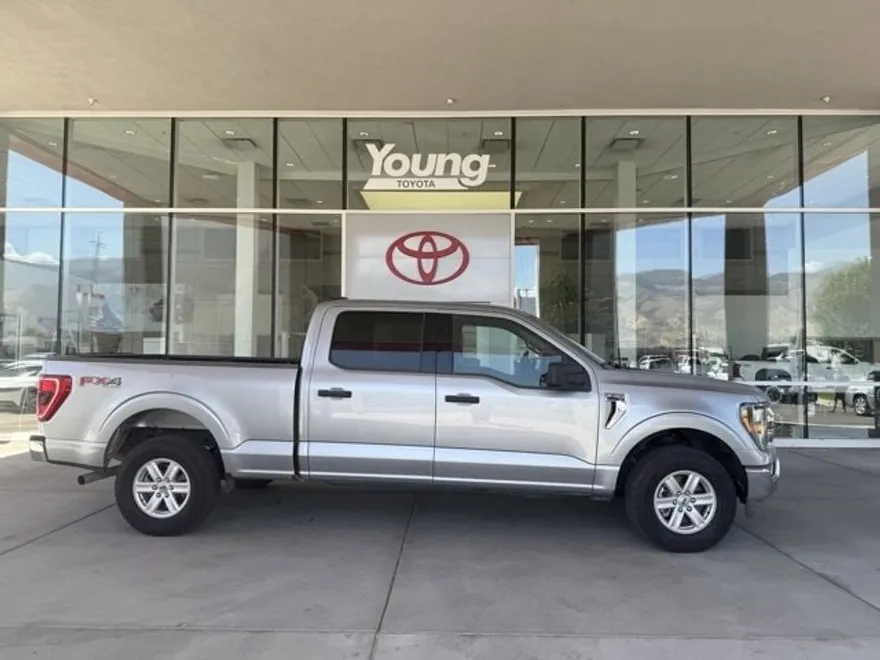 2023 Ford F-150 XLT photo 1