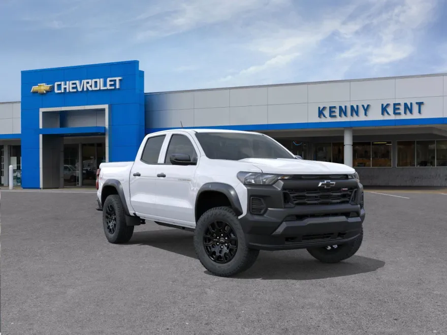 2026 Chevrolet Colorado Trail Boss photo 1