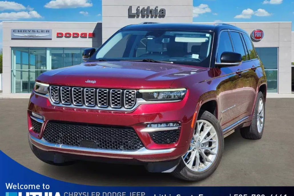 2022 Jeep Grand Cherokee Summit photo 1