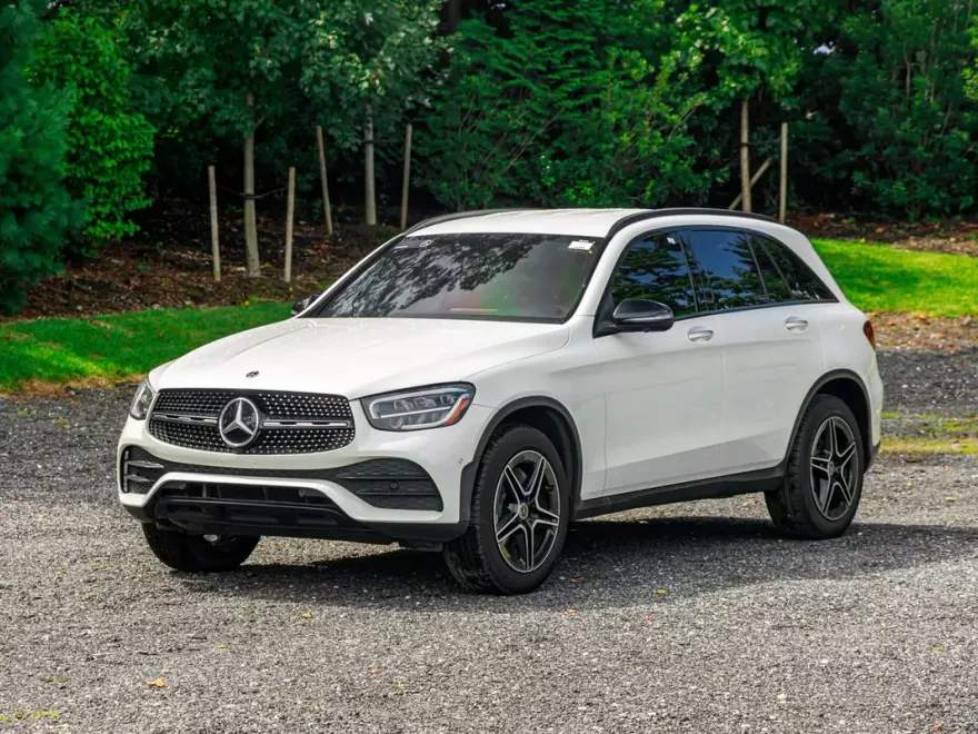 2021 Mercedes Benz GLC 300 photo 1