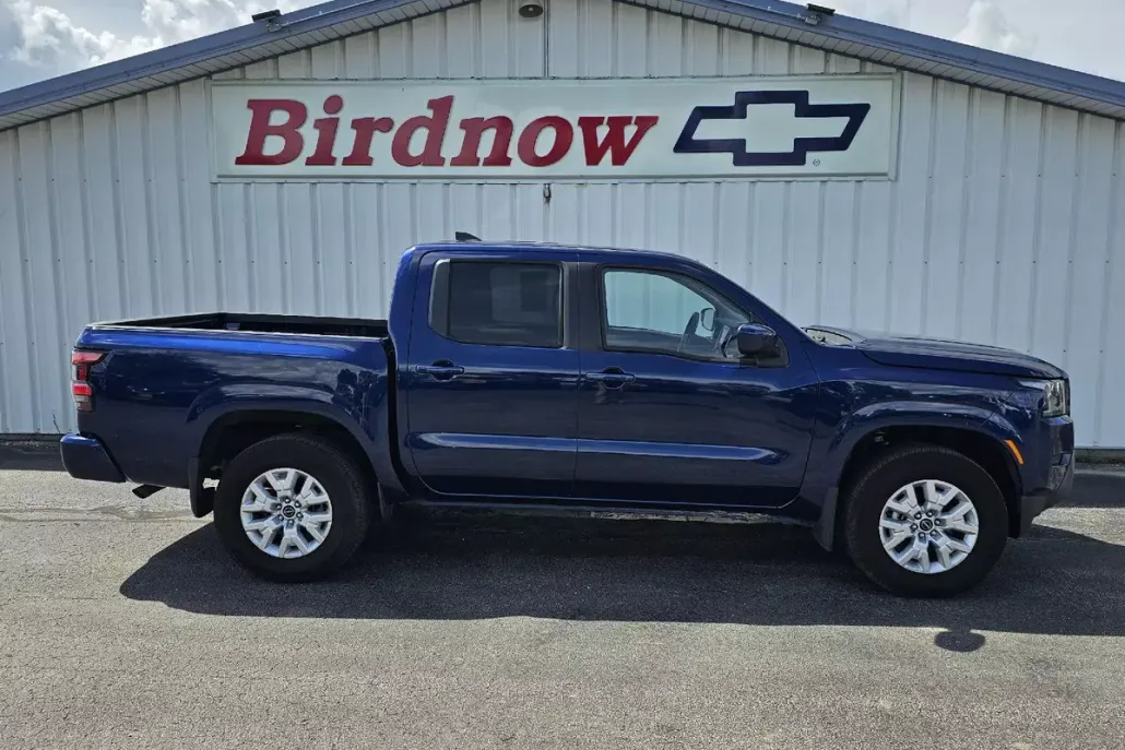 2022 Nissan Frontier SV photo 1