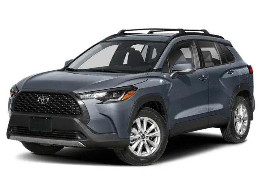 2022 Toyota Corolla Cross LE photo 1