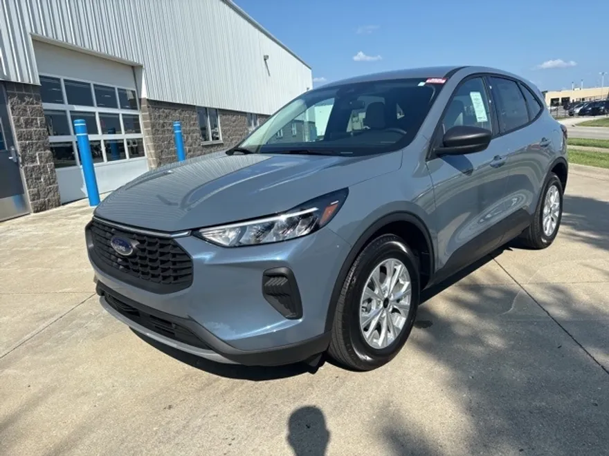 2025 Ford Escape Active photo 1
