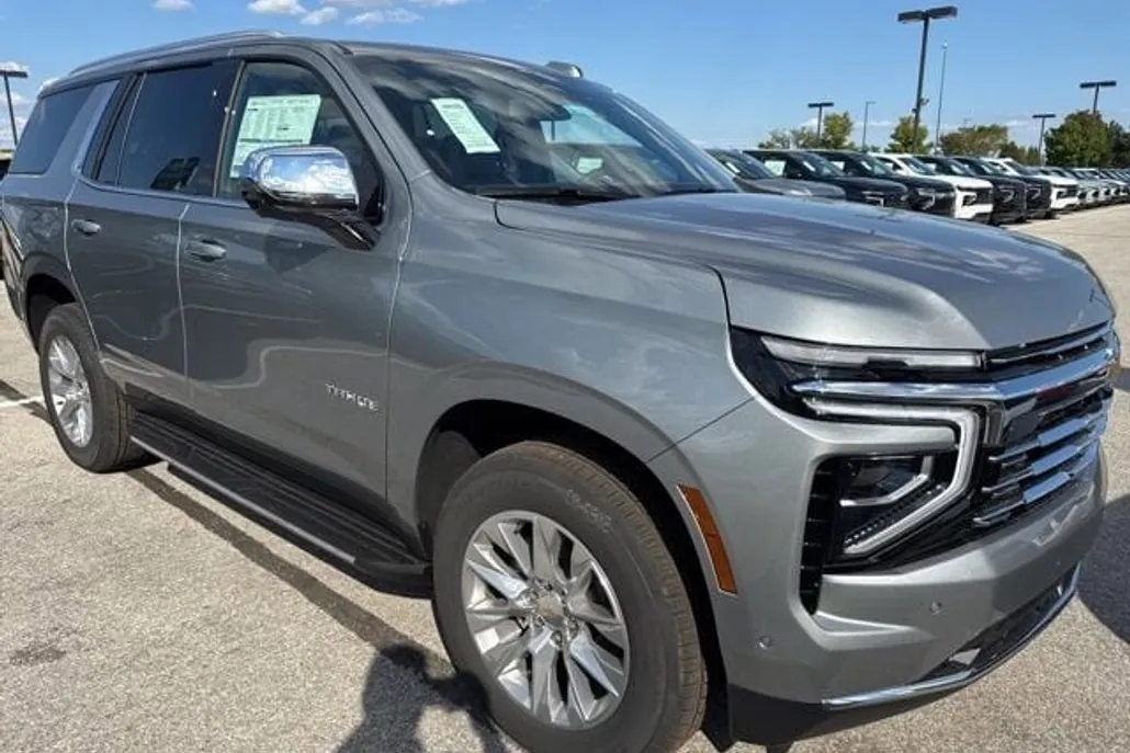 2025 Chevrolet Tahoe Premier photo 1