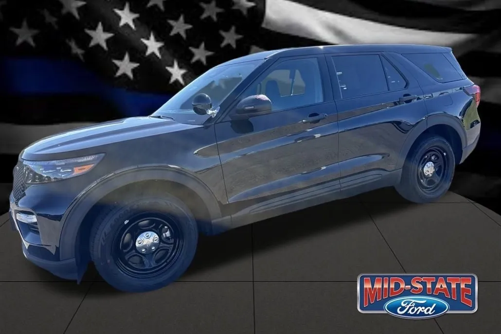 2025 Ford Explorer photo 1