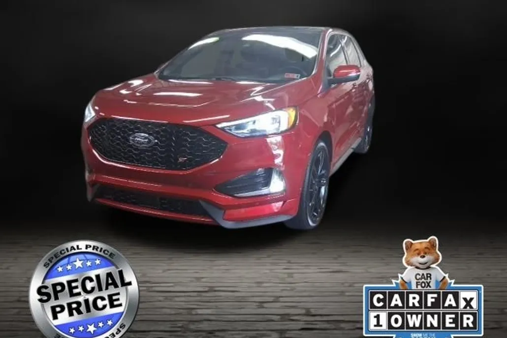 2022 Ford Edge ST photo 1