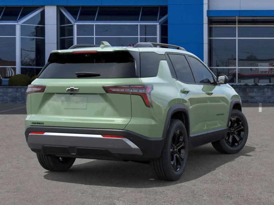 2026 Chevrolet Equinox LT photo 1
