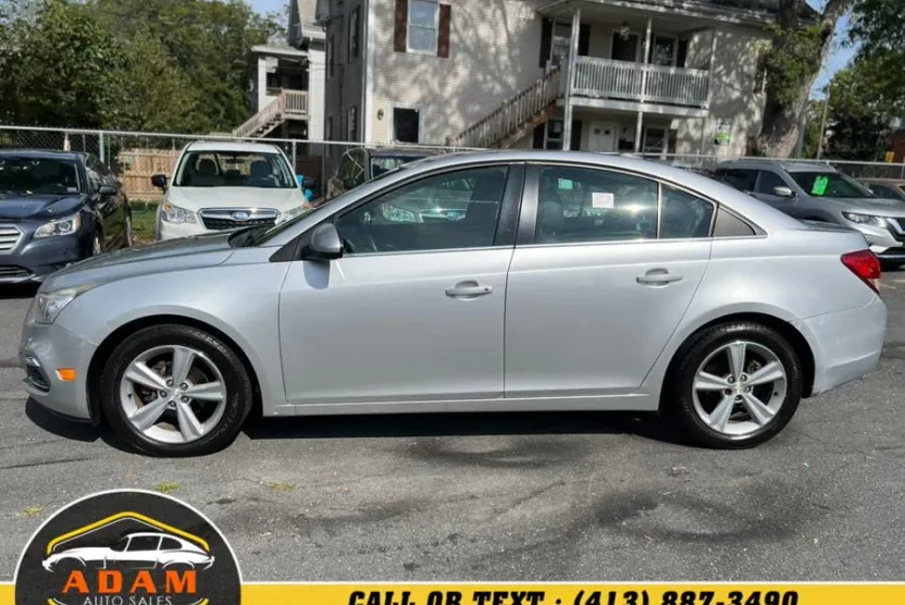 2015 Chevrolet Cruze photo 1