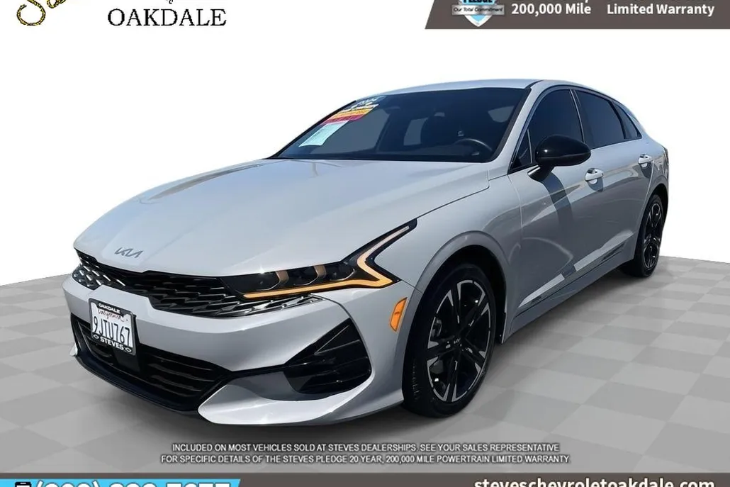 2024 Kia K5 GT-Line photo 1