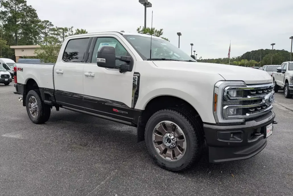 2025 Ford F-250 King Ranch photo 1