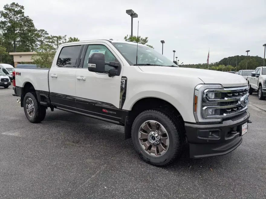 2025 Ford F-250 King Ranch photo 1