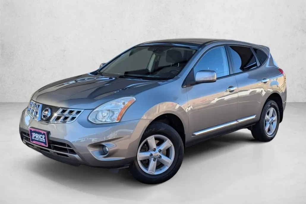 2013 Nissan Rogue photo 1