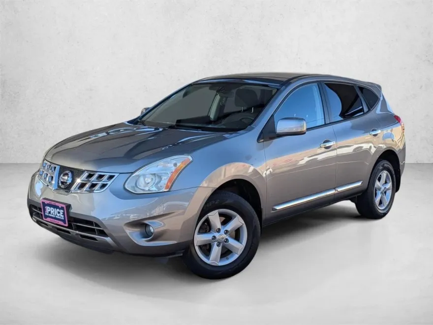 2013 Nissan Rogue photo 1