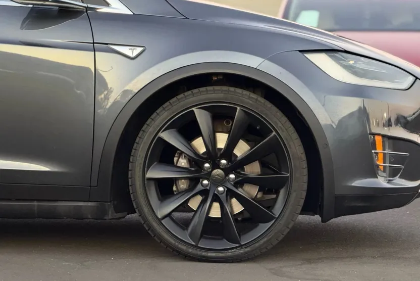 2016 Tesla Model X 75D photo 1