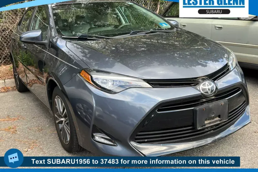 2018 Toyota Corolla LE photo 1
