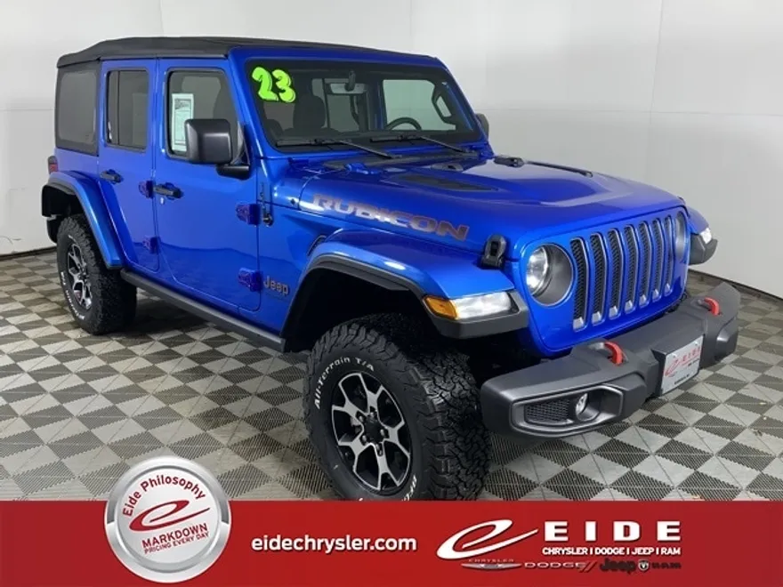 2023 Jeep Wrangler Rubicon photo 1