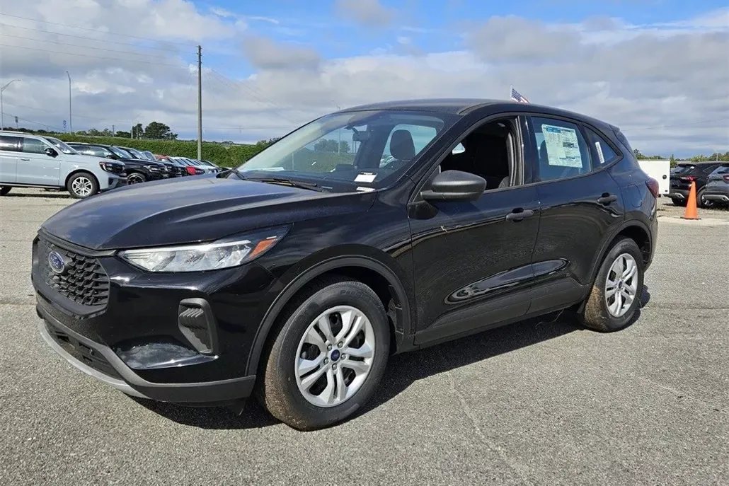 2024 Ford Escape Base photo 1