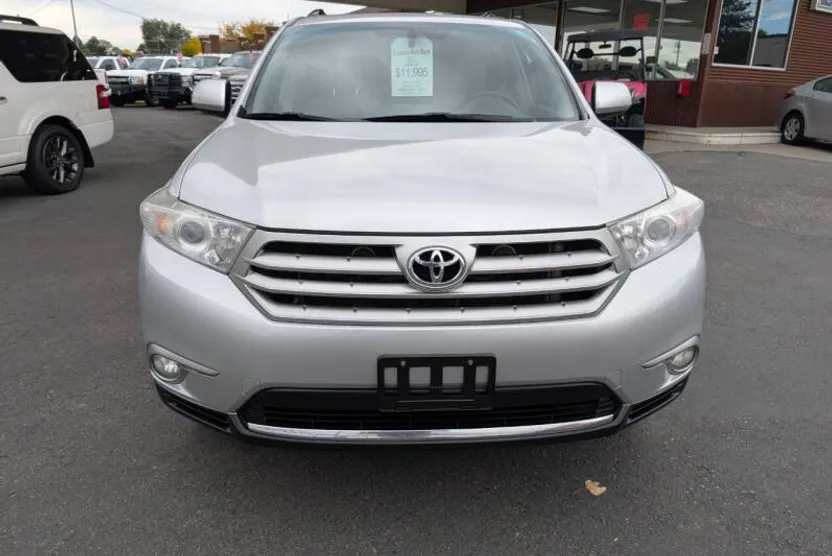 2013 Toyota Highlander Base Hybrid photo 1