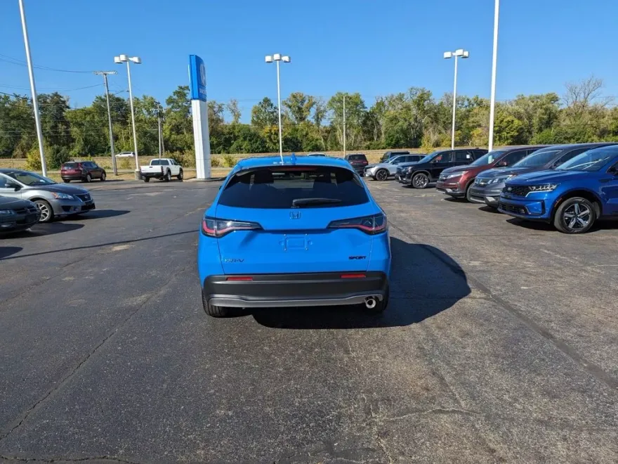 2026 Honda HR-V Sport photo 1