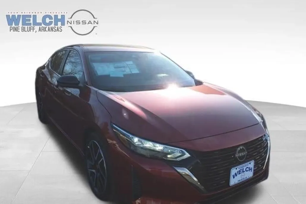 2025 Nissan Sentra SR photo 1