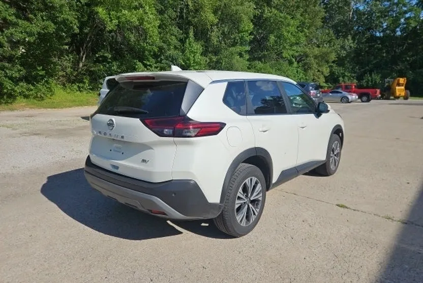 2023 Nissan Rogue SV photo 1