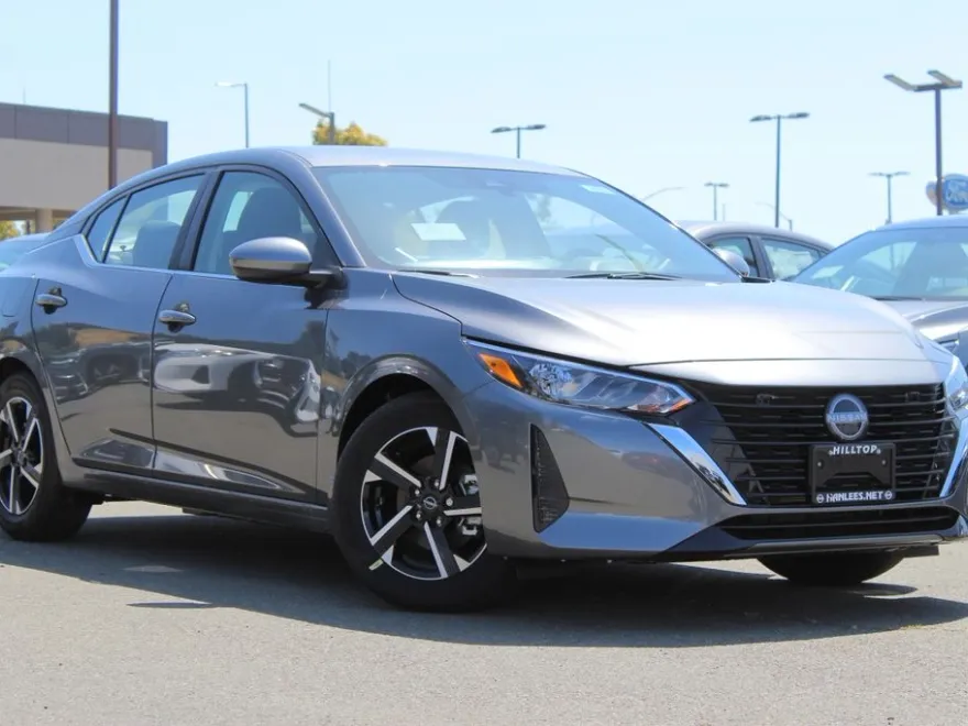 2025 Nissan Sentra SV photo 1