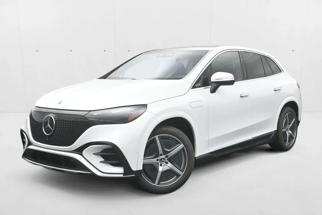 2025 Mercedes Benz 350 4MATIC photo 1