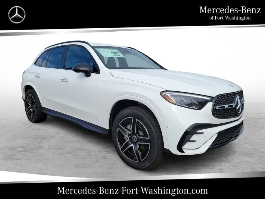 2025 Mercedes Benz GLC 300 4MATIC photo 1