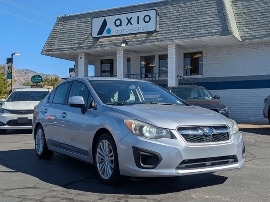 2012 Subaru Impreza 2.0i Premium photo 1