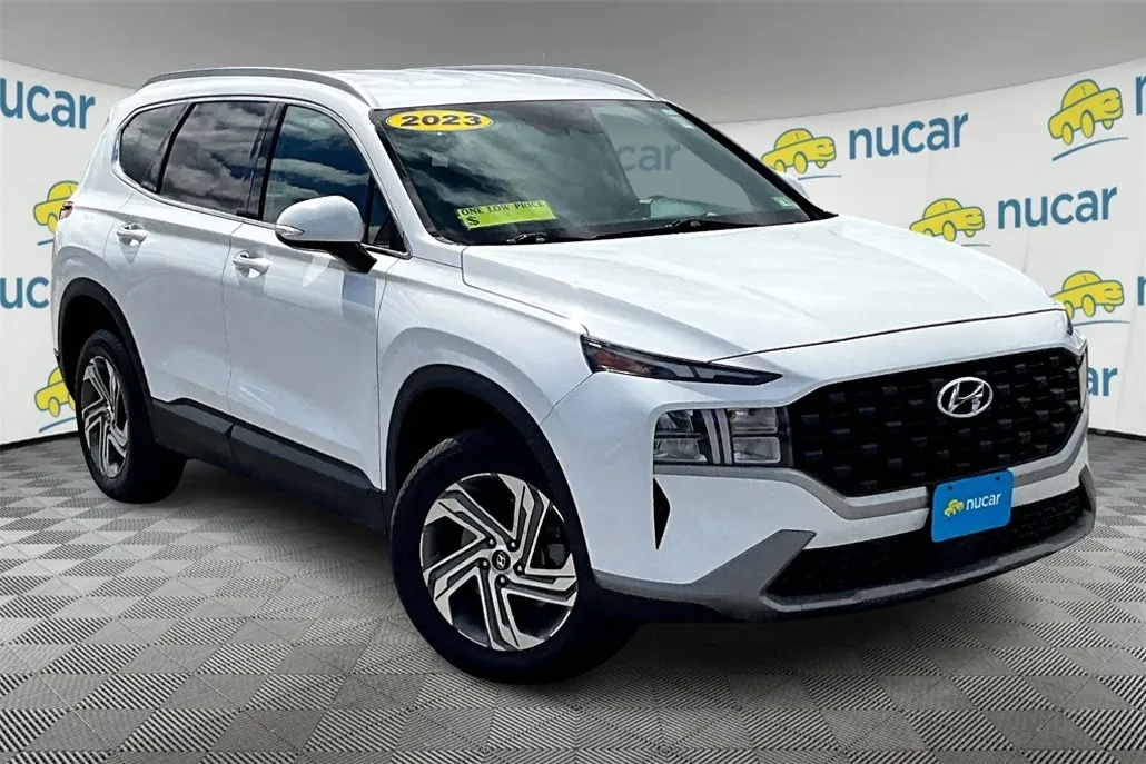 2023 Hyundai Santa Fe SEL photo 1