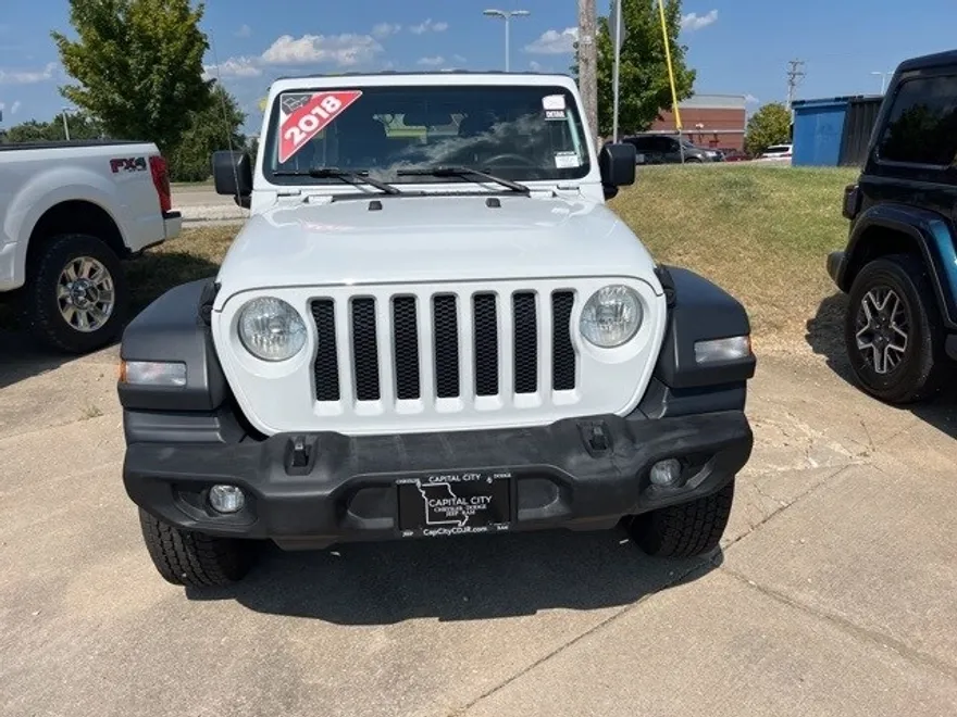 2018 Jeep Wrangler Unlimited Sport photo 1