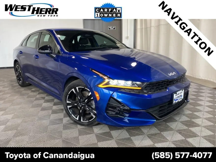 2023 Kia K5 GT-Line photo 1