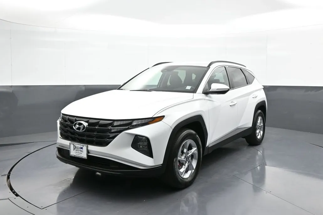 2022 Hyundai Tucson SEL photo 1