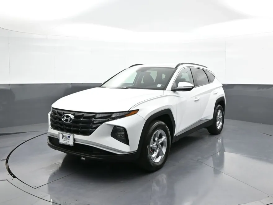2022 Hyundai Tucson SEL photo 1