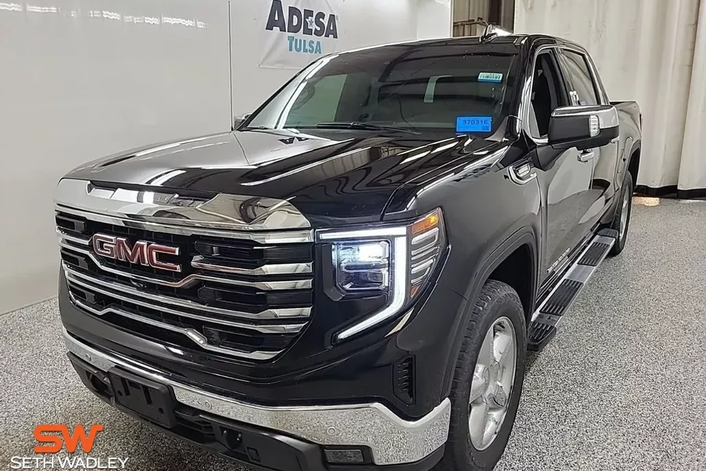 2023 Gmc Sierra 1500 SLT photo 1