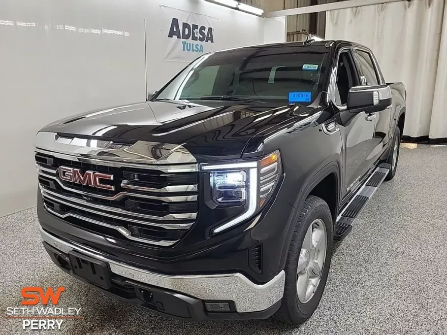 2023 Gmc Sierra 1500 SLT photo 1