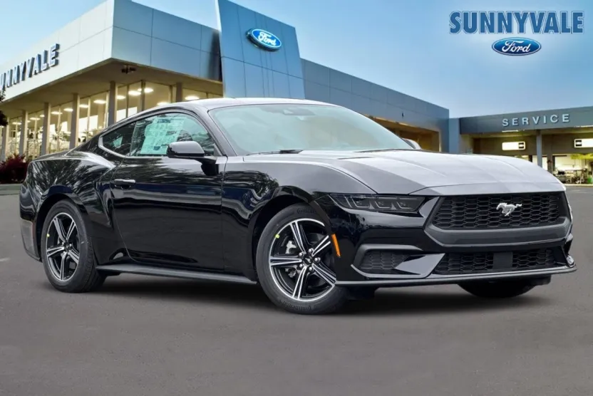 2025 Ford Mustang EcoBoost photo 1