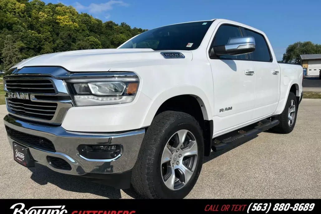 2019 Ram 1500 Laramie photo 1