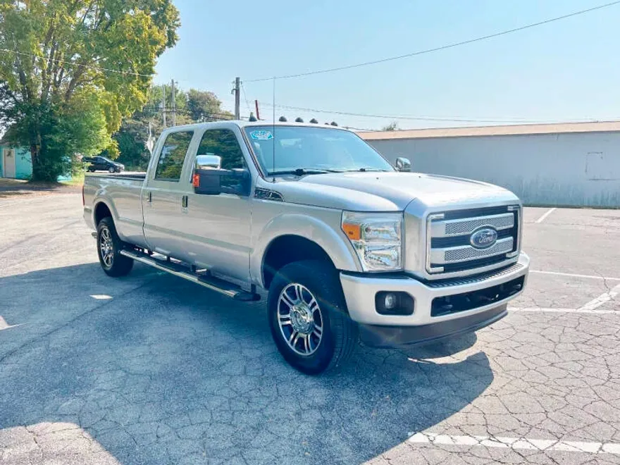 2016 Ford F-250 Platinum photo 1