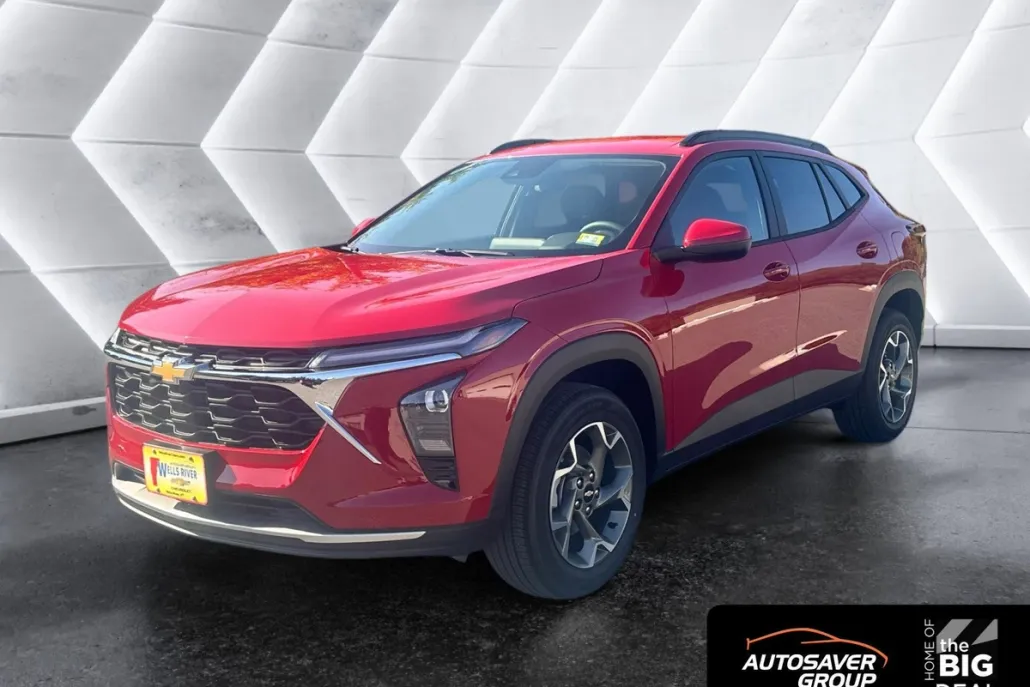 2026 Chevrolet Trax LT photo 1