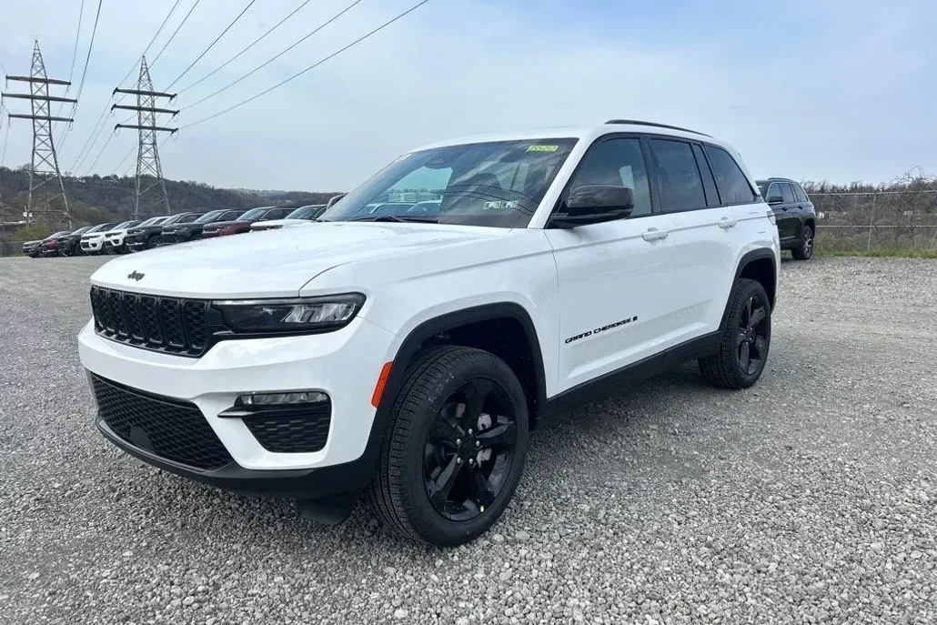 2025 Jeep Grand Cherokee Limited photo 1