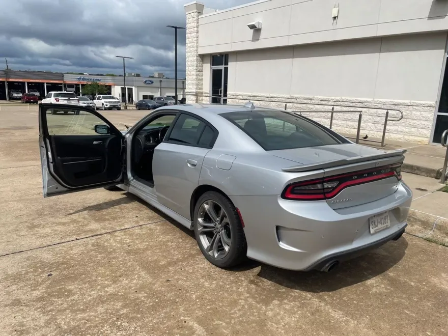2021 Dodge Charger R/T photo 1
